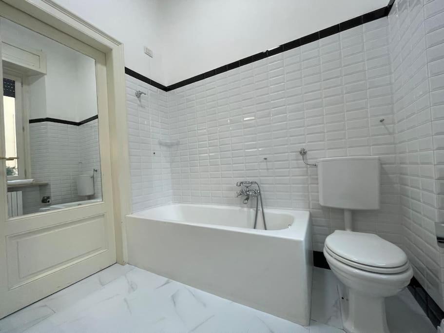 Bg Central President Suite Con Parcheggio - Vista Citta Alta Bergamo Exterior foto