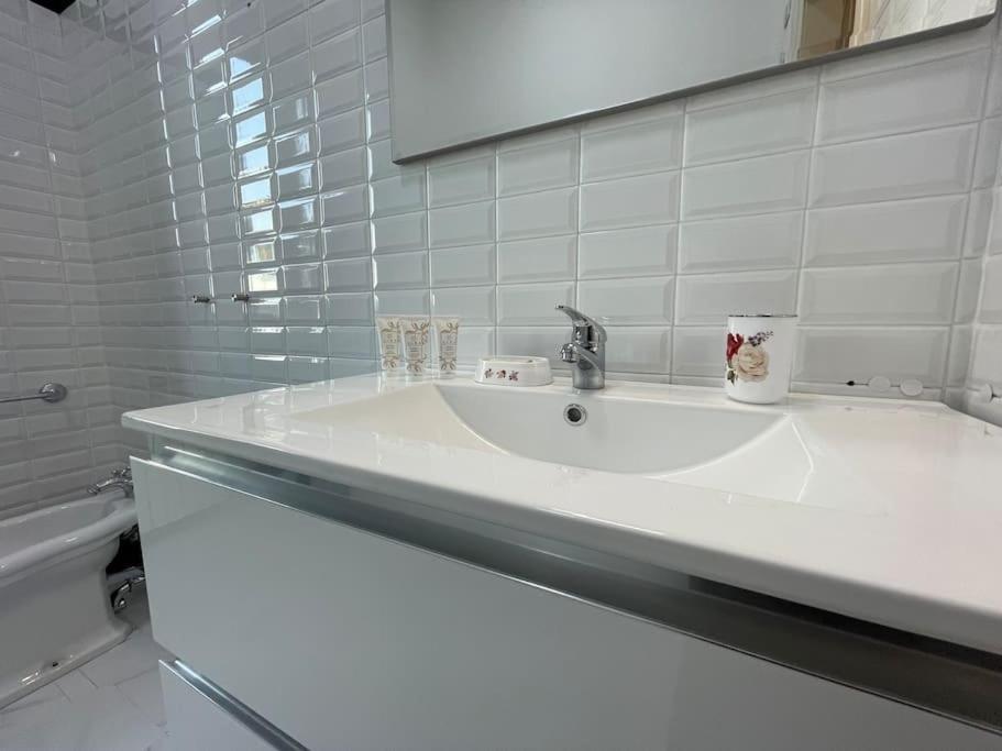 Bg Central President Suite Con Parcheggio - Vista Citta Alta Bergamo Exterior foto