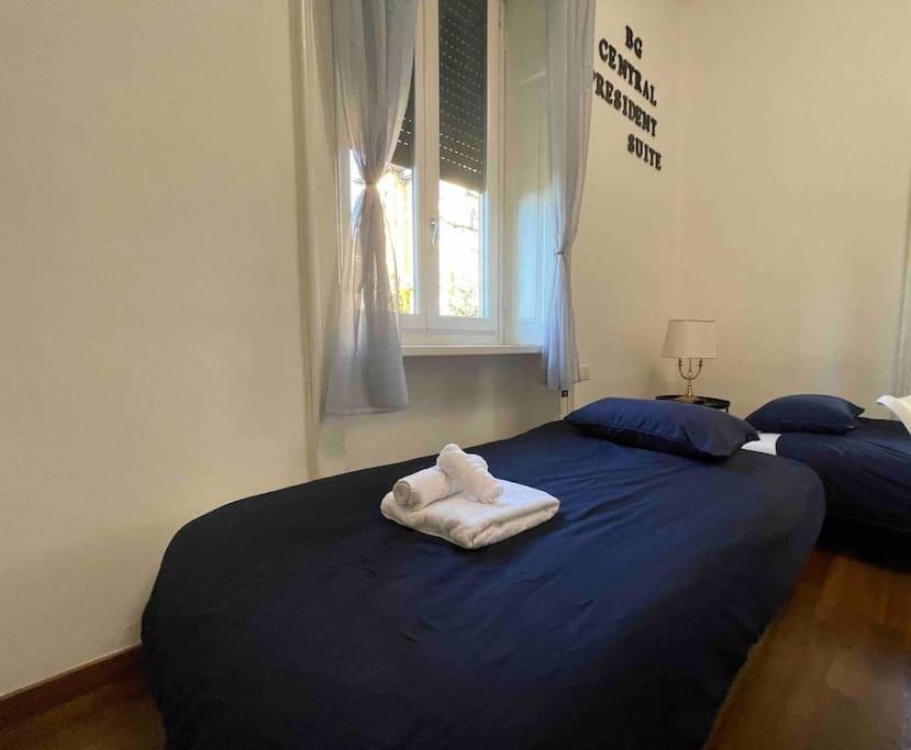 Bg Central President Suite Con Parcheggio - Vista Citta Alta Bergamo Exterior foto