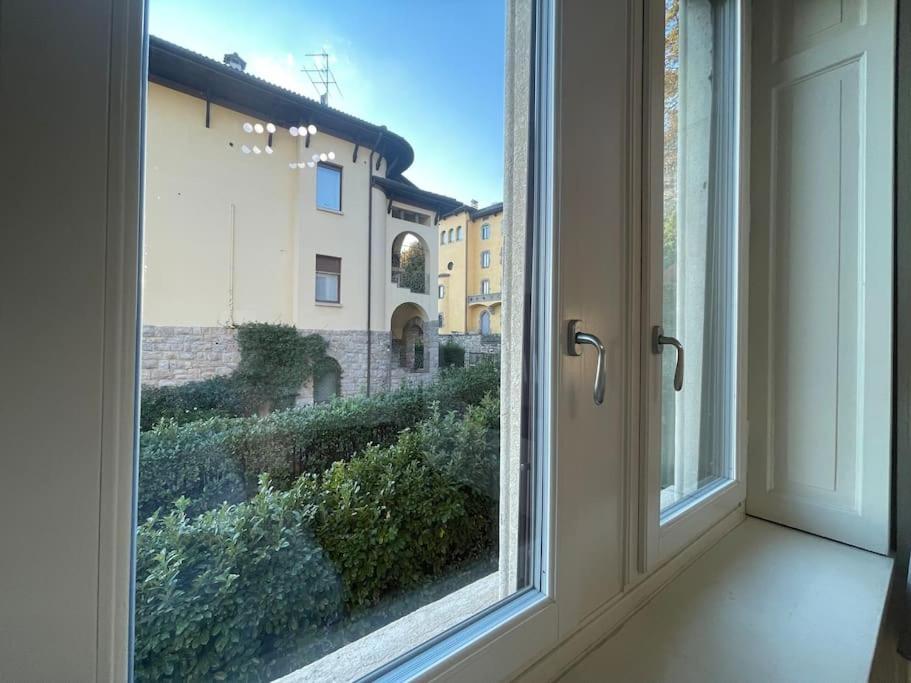 Bg Central President Suite Con Parcheggio - Vista Citta Alta Bergamo Exterior foto